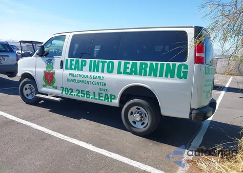 2022 Chevrolet Express Passenger Rwd 2500 Regular Wheelbase Ls from USA, damaged, VIN 1GAWGEFP3N1179670